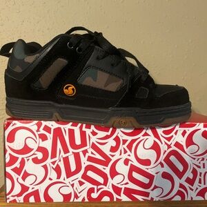 DVS gambol shoe size 7, brand new!!